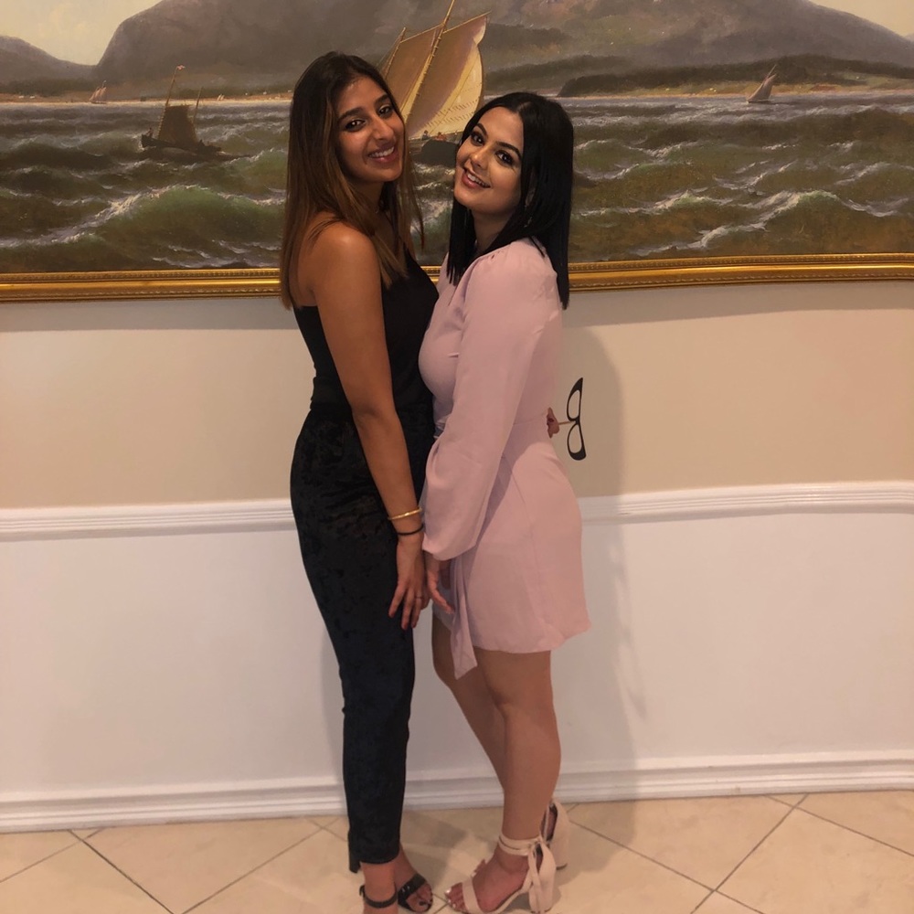 Lulu’s long sleeve tie front dress
